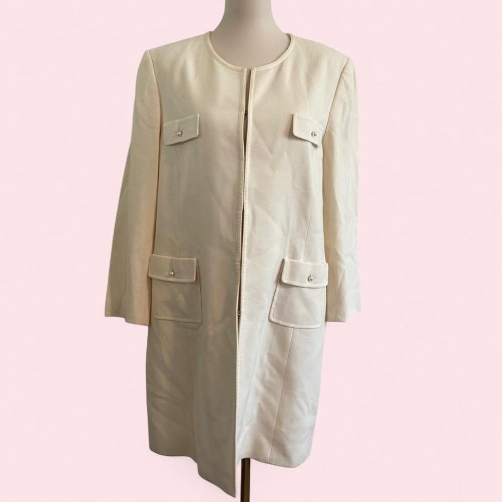 Elie Tahari cream pearl‎ button midi coat